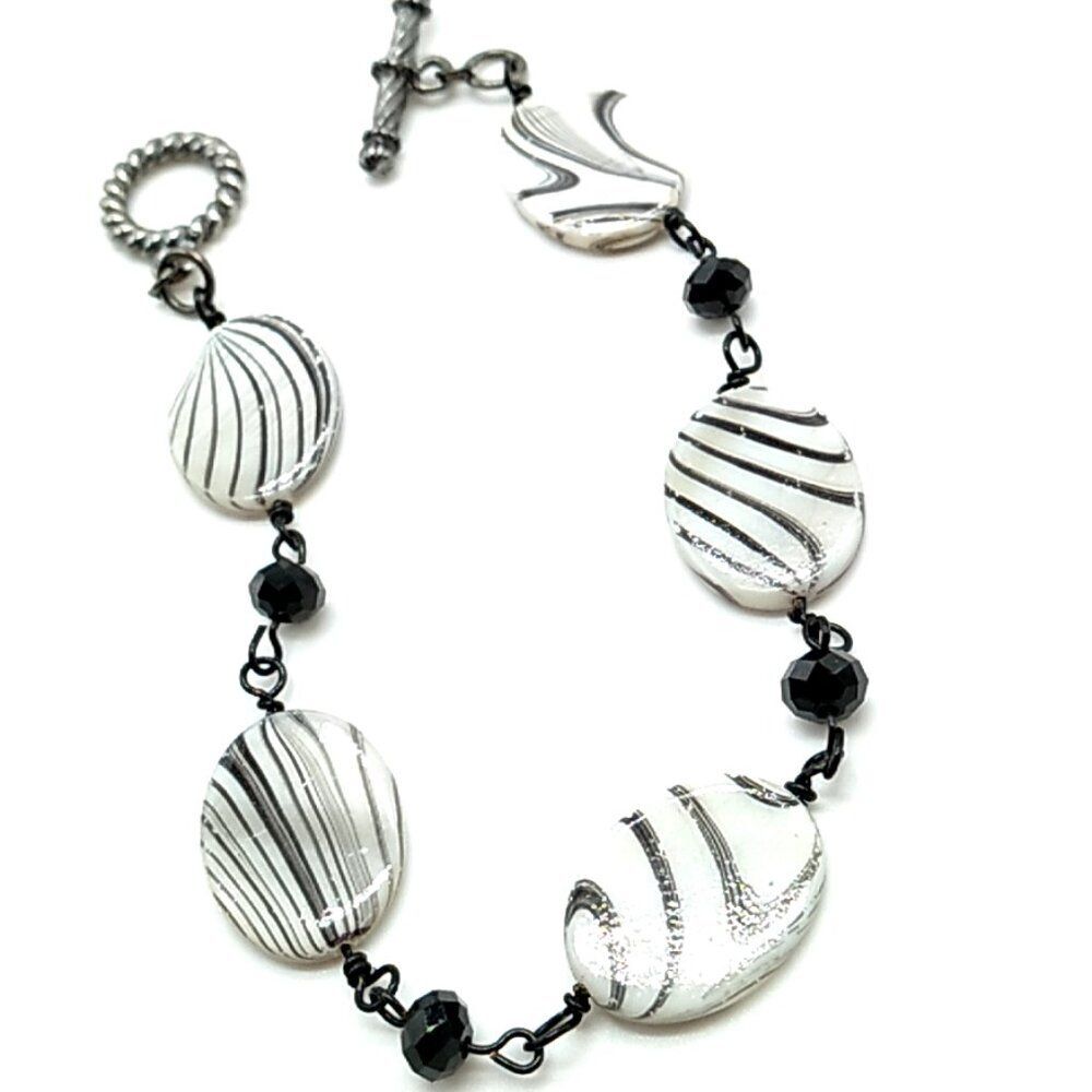 Zebra Mother of Pearl Flat Disc Black Faceted Bead Silver Plated Toggle Bracelet